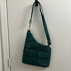 Travelon Anti Thief classic crossbody